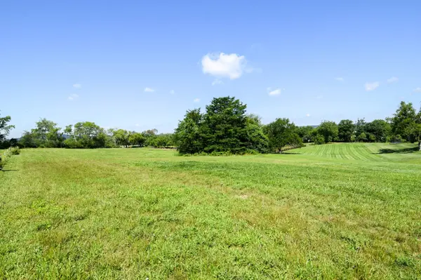 0 Hwy 25 W, Gallatin, TN 37066