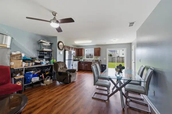 265 Hollandale Rd #E, La Vergne, TN 37086