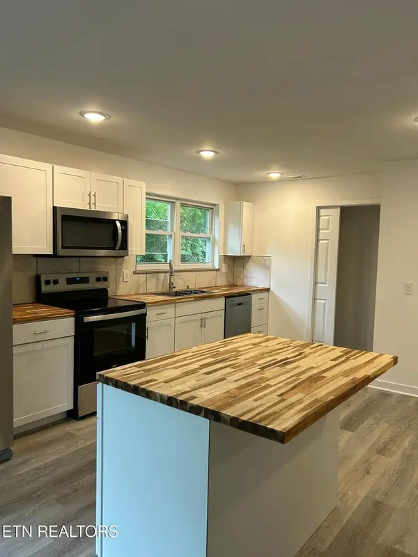 3525 Norris Fwy, Heiskell, TN 37754