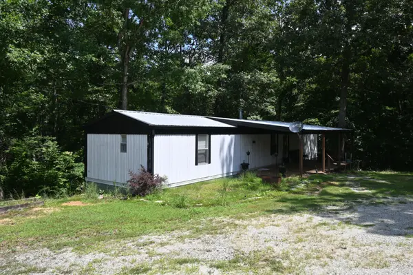 484 Stokes Ln, Bath Springs, TN 38311