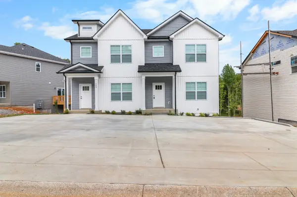 409 Cook Dr #B, Clarksville, TN 37042