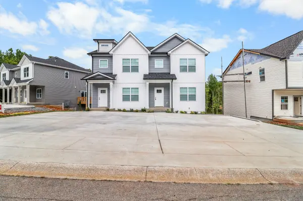 409 Cook Dr #B, Clarksville, TN 37042