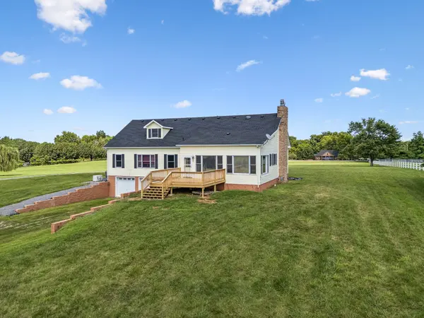 6543 Eudailey Covington Rd, College Grove, TN 37046