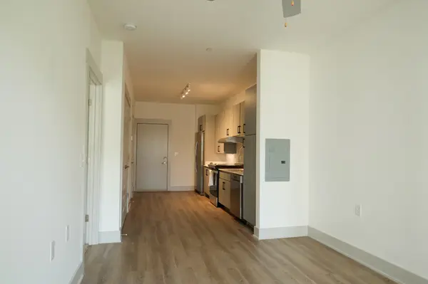 542 Southgate Ave #205, Nashville, TN 37203