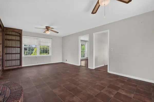 687 Dan Jones Rd, Mcminnville, TN 37110