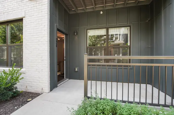 1677 54th Ave #N #124, Nashville, TN 37209