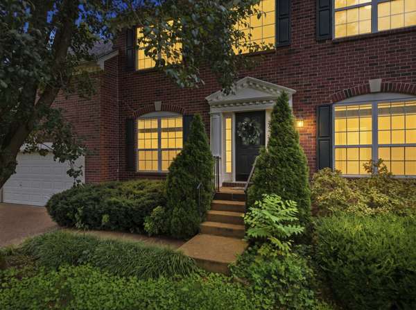 105 Holt Br, Nashville, TN 37211
