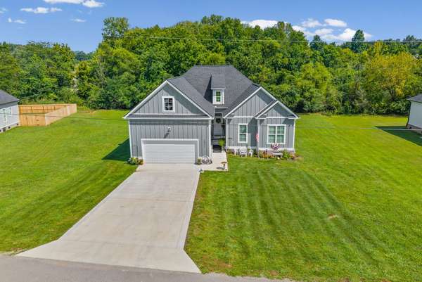 1031 Northside Dr, Dickson, TN 37055