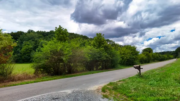 1 Bell Hollow Rd, Vanleer, TN 37181