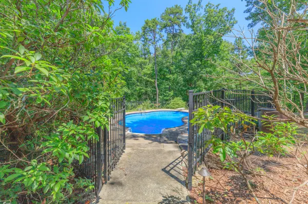 1558 Powder Springs Circle, Flintstone, GA 30725