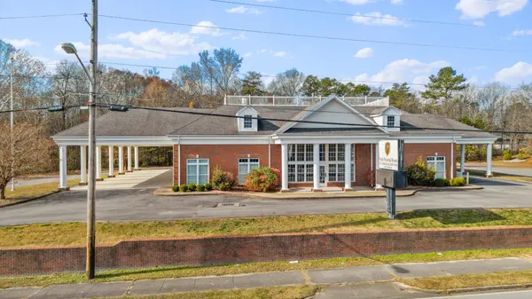 300 N Tennessee Avenue, Etowah, TN 37331