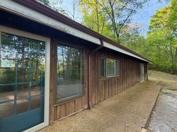 6504 Oak Drive, Harrison, TN 37341