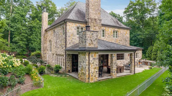175 Litchfield Lane #NW, Cleveland, TN 37312