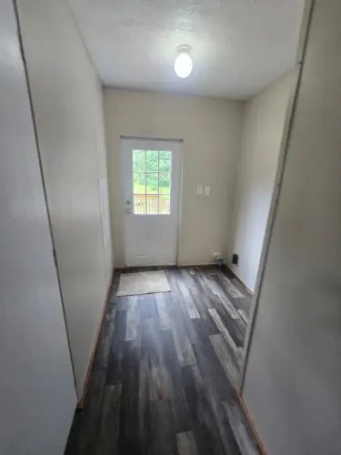 233 Sunnyfield Ln, Camden, TN 38320