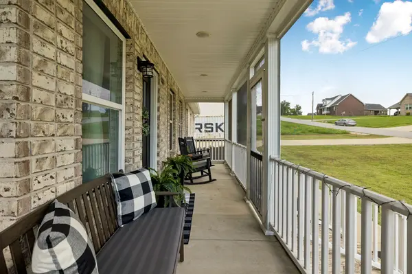 380 Mockingbird Ln, Hartsville, TN 37074