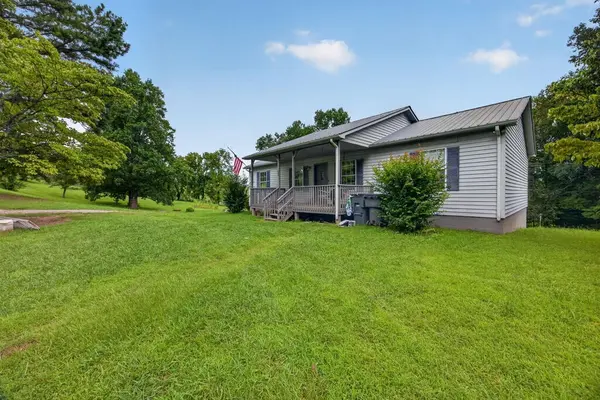 4536 Old Sparta Rd, Cookeville, TN 38506