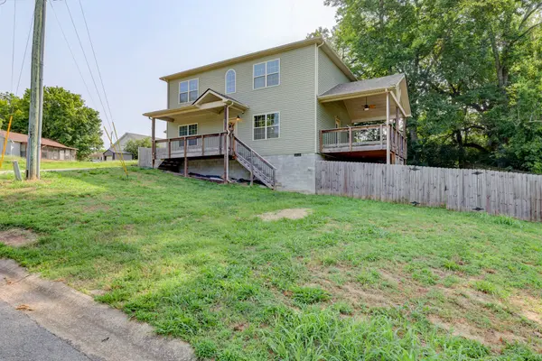 163 Plum St, Clarksville, TN 37042