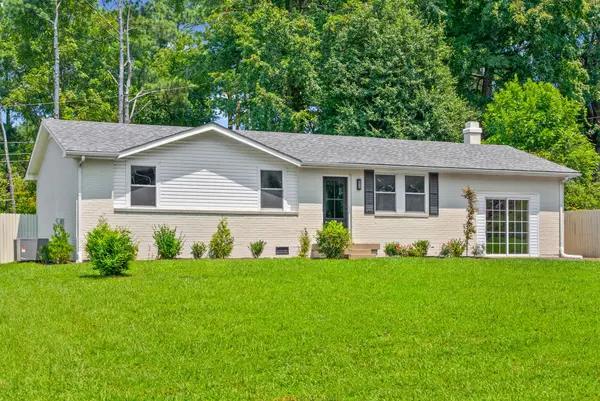 447 Appleton Dr, Clarksville, TN 37042