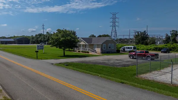 1489 Decherd Estill Rd, Decherd, TN 37324