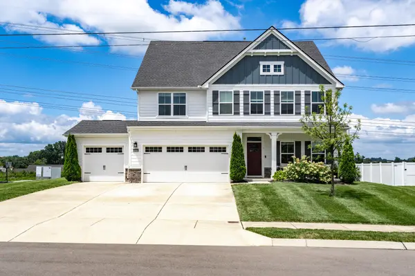 3039 Manchester DR, Spring Hill, TN 37174