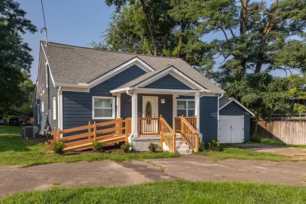 605 Hatcher Ln, Columbia, TN 38401