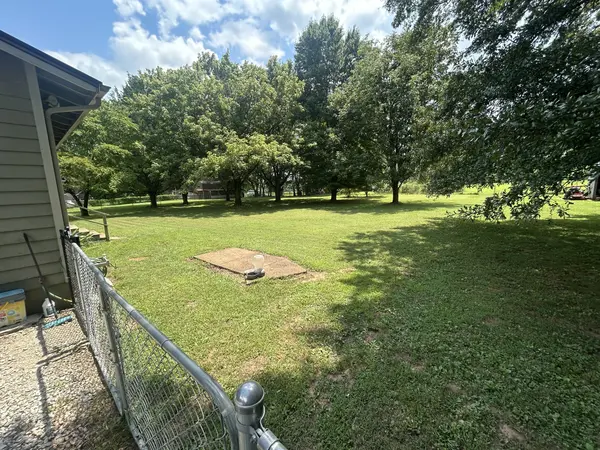 206 Beth Page Rd, Estill Springs, TN 37330