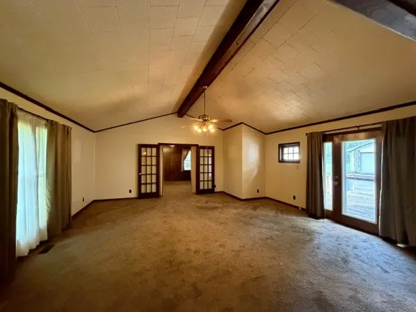 109 Cotton Mill Rd, Fayetteville, TN 37334
