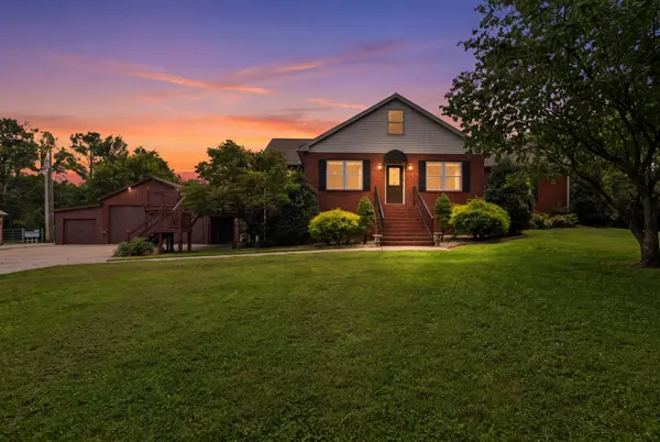 831 Osborne Ln, Murfreesboro, TN 37130