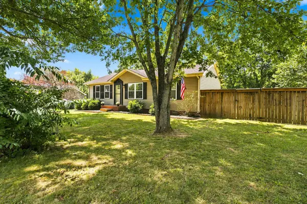 1529 Winding Way Cir, Gallatin, TN 37066