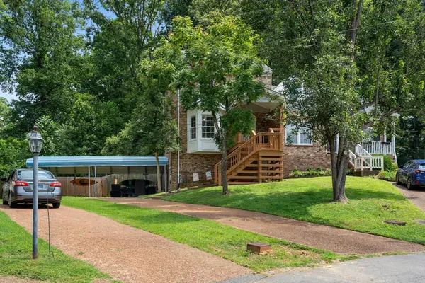 1026 Hammack Ct, Nashville, TN 37214