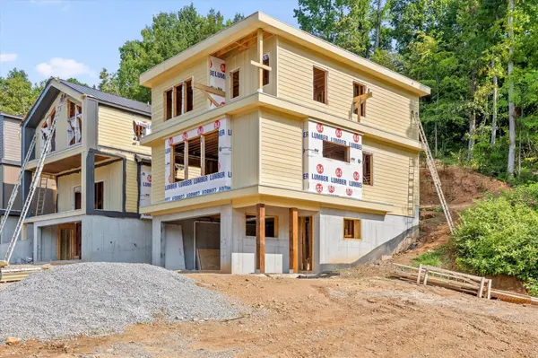 202 Lullwater Road, Chattanooga, TN 37415