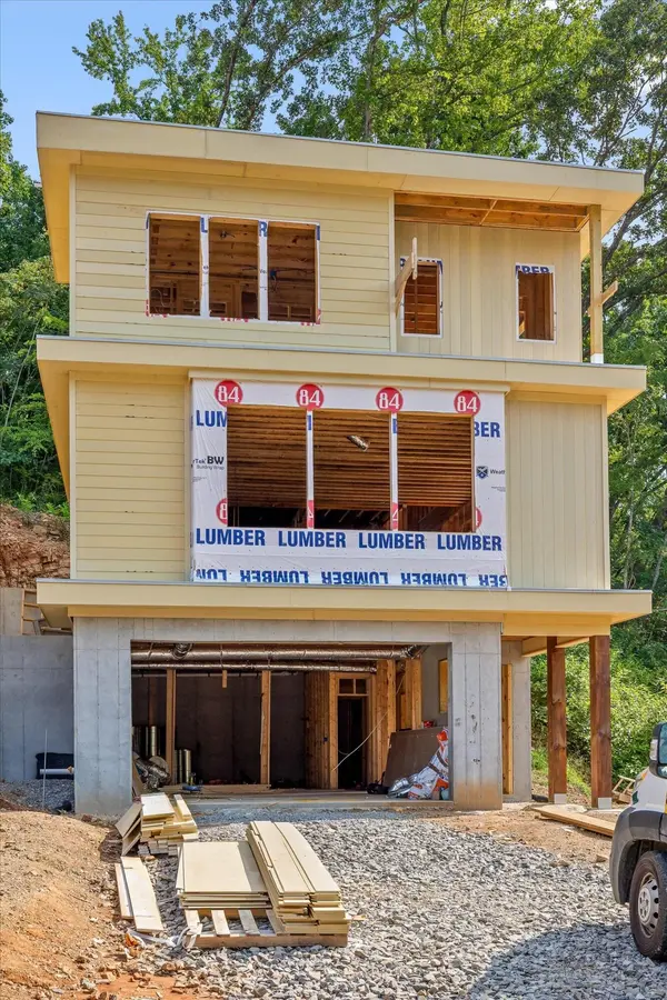 202 Lullwater Road, Chattanooga, TN 37415