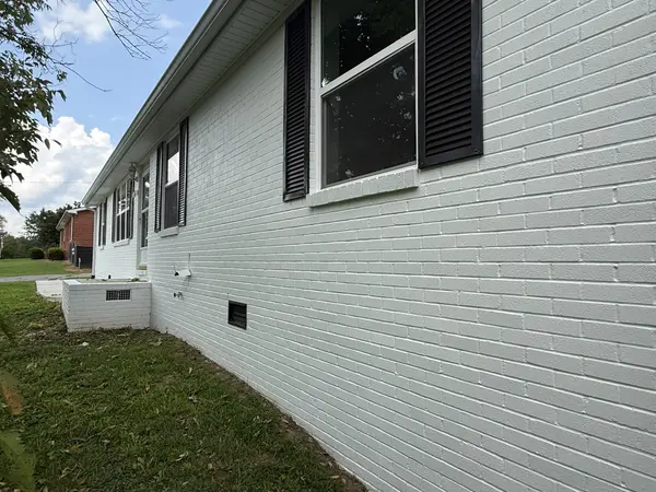 1102 Short Mountain Rd, Mcminnville, TN 37110