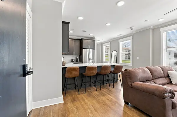 4405 Kentucky Ave #202, Nashville, TN 37209
