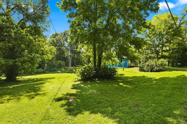 9732 Highway 46, Bon Aqua, TN 37025