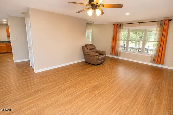 1345 Deer Meadows Road, Sevierville, TN 37862