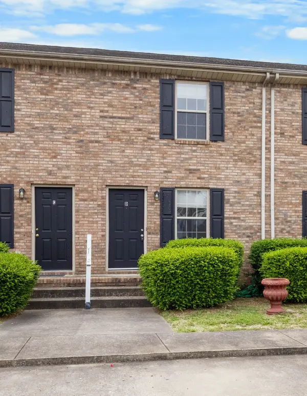 2450 Caroline Dr, Clarksville, TN 37042