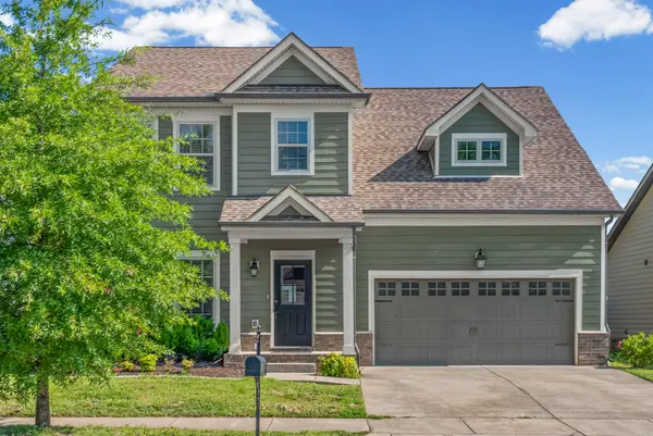 84 Nokes Dr, Hendersonville, TN 37075