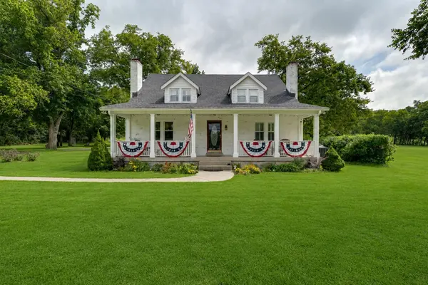 7996 Old Springfield Pike, Goodlettsville, TN 37072