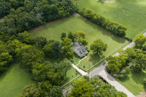 7996 Old Springfield Pike, Goodlettsville, TN 37072