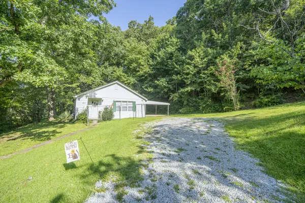 412 Walker St, Waynesboro, TN 38485