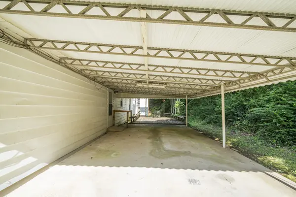 412 Walker St, Waynesboro, TN 38485
