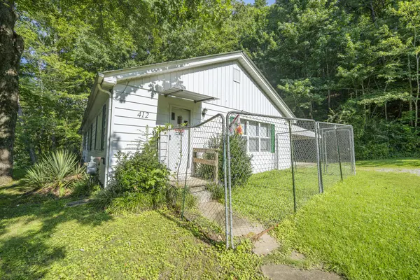 412 Walker St, Waynesboro, TN 38485