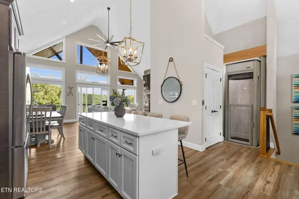 552 Fox Ridge Lane, Caryville, TN 37714