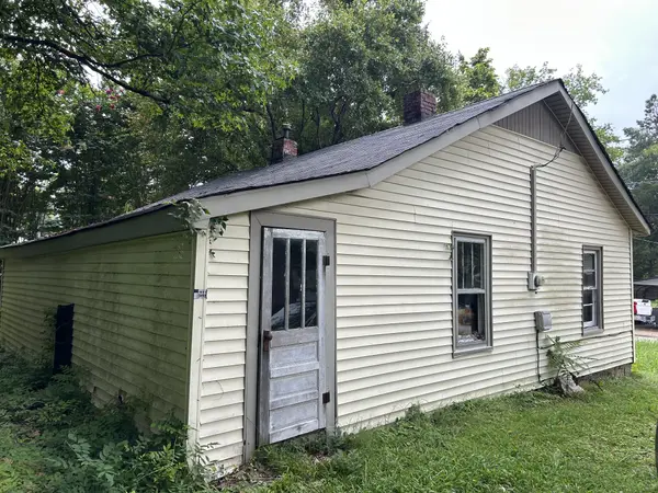 108 Florence St, Camden, TN 38320