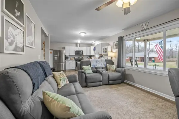 107 Meridale St, Waverly, TN 37185