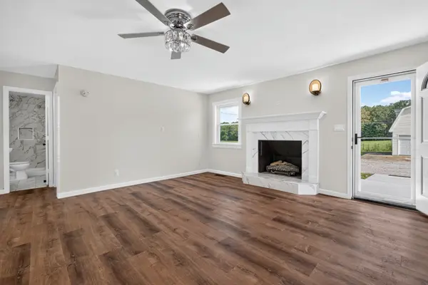 2054 Robinson Rd, Smithville, TN 37166
