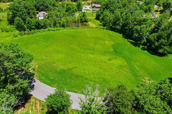 1 Max Ridge Lane, Sevierville, TN 37862