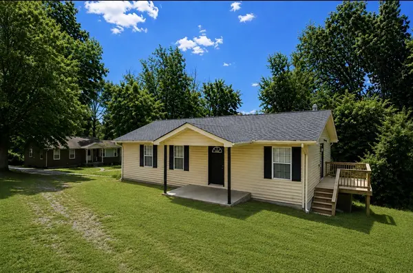 91 Oak Hts, Erin, TN 37061