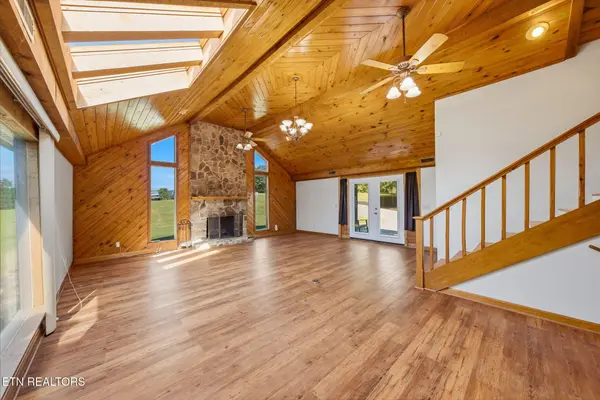 138 County Road 444, Athens, TN 37303